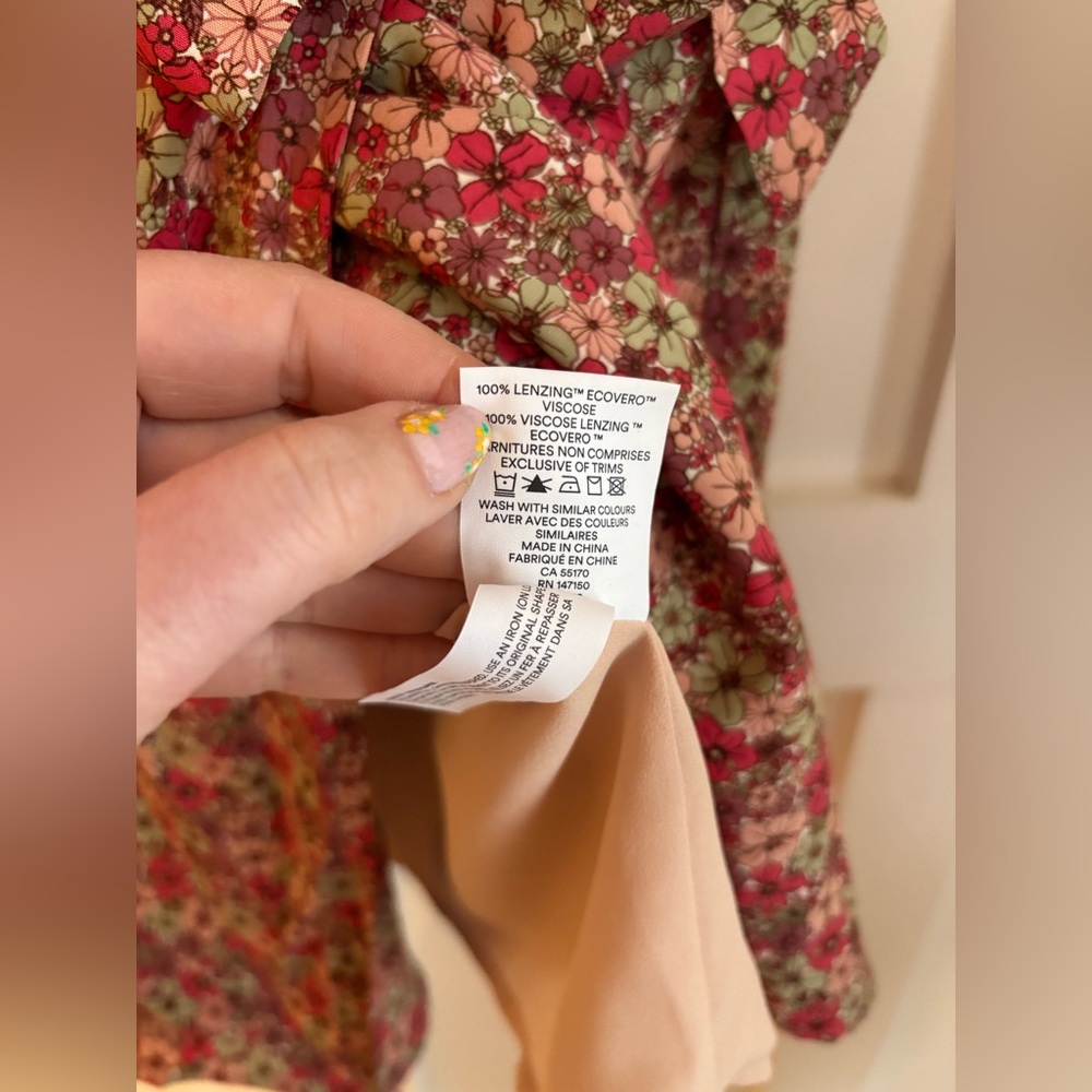 Frank & Oak Pink Floral Wrap Dress with Cream Accents XS - Picture 11 of 12
